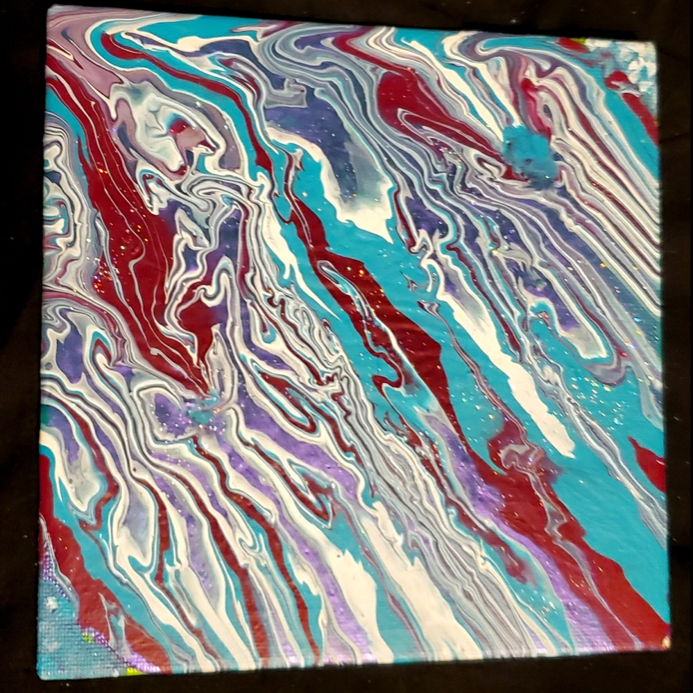 Paint pour canvas